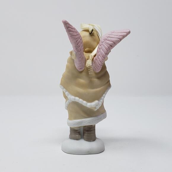 1997 Hallmark Angel Friend Handcrafted Keepsake Holiday Christmas Ornament. - Picture 5 of 7